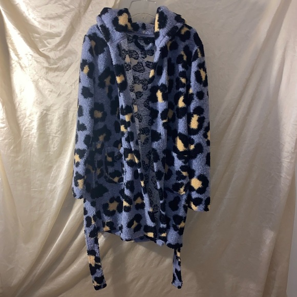 Animal Print Mini Robe by ASOS - Picture 7 of 7